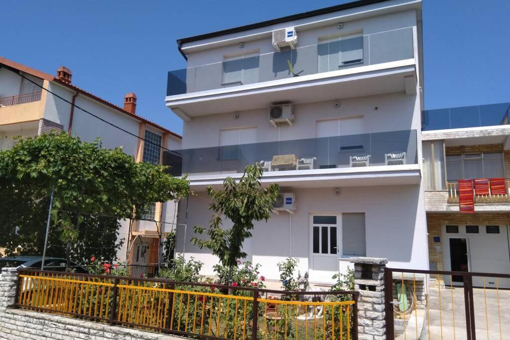 Marin Apartment Задар Екстериор снимка